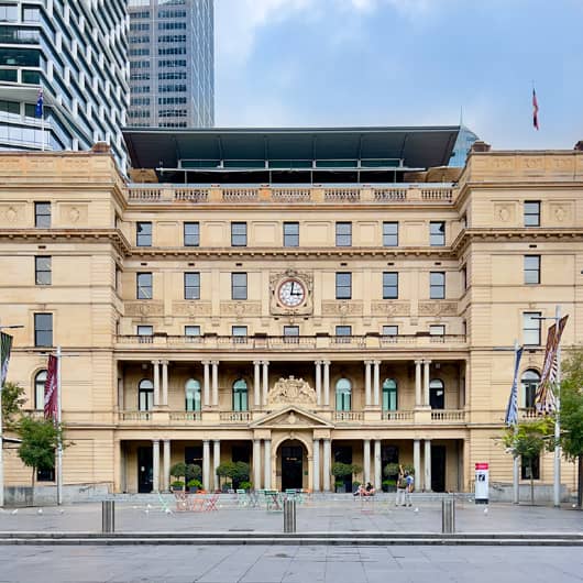 Customs House, Circular Quay, Sydney - the meeting location of the rocks free walking tour.